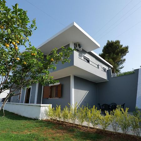 Ferienwohnung Iphigenia Luxury Flat Sarandë Exterior foto
