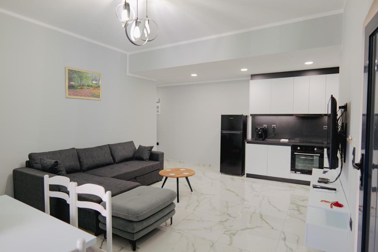 Ferienwohnung Iphigenia Luxury Flat Sarandë Exterior foto