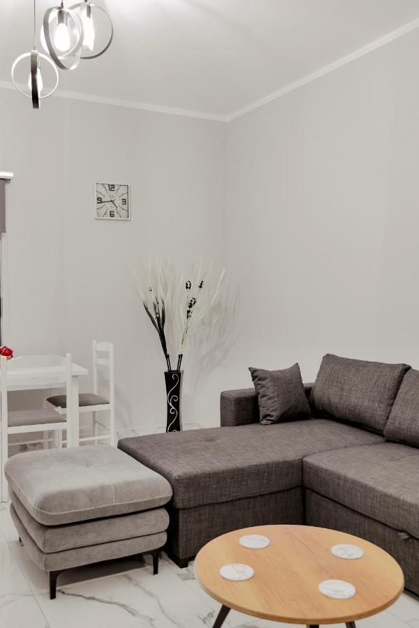 Ferienwohnung Iphigenia Luxury Flat Sarandë Exterior foto