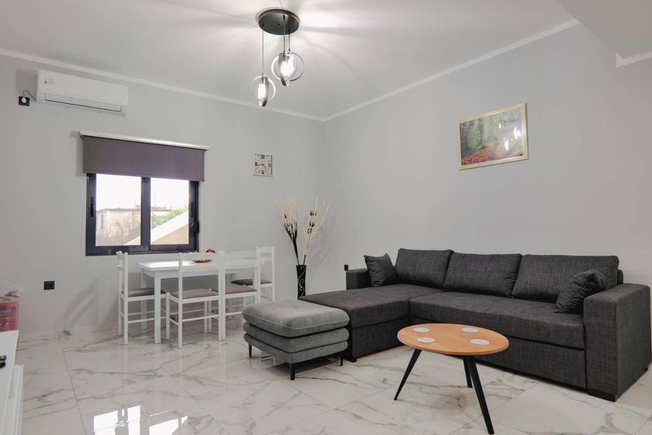 Ferienwohnung Iphigenia Luxury Flat Sarandë Exterior foto