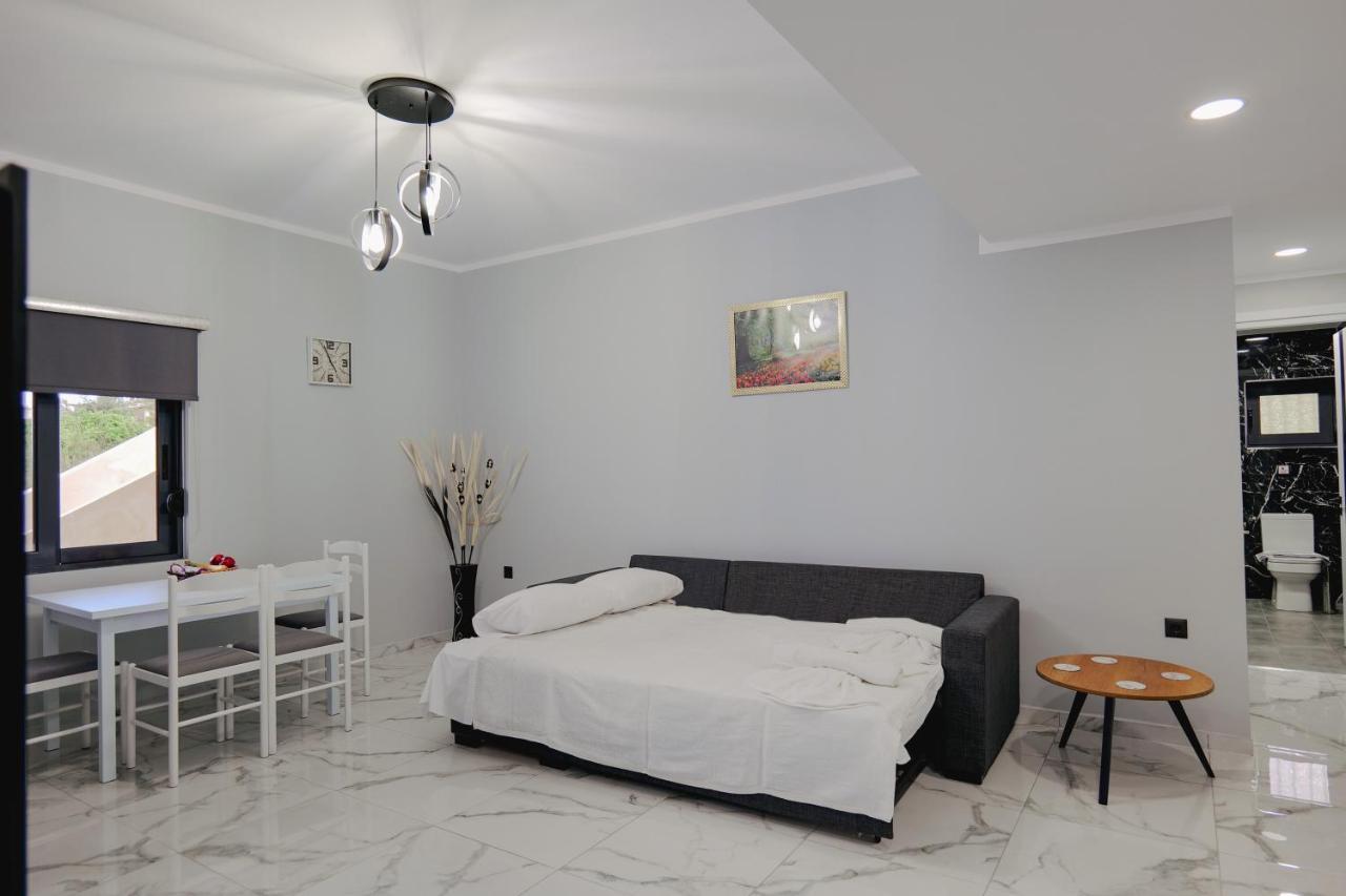 Ferienwohnung Iphigenia Luxury Flat Sarandë Exterior foto