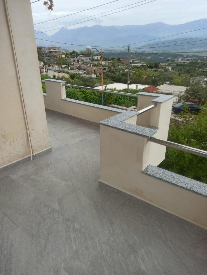 Ferienwohnung Iphigenia Luxury Flat Sarandë Exterior foto